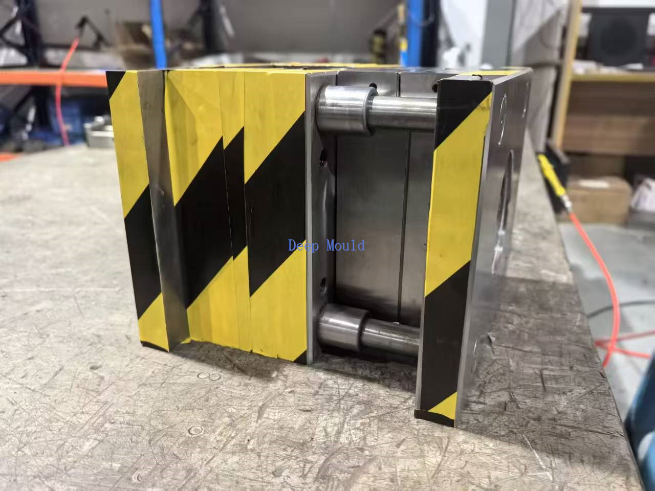 Naša spoločnosť uvádza na trh injekciu PEI prekročené magnety